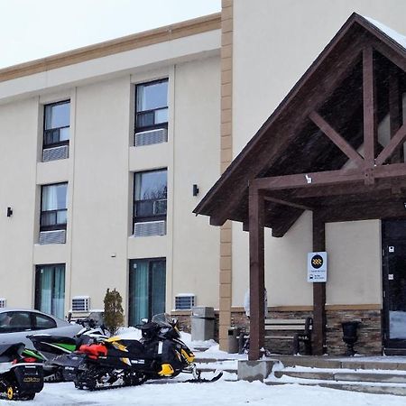 Super 8 Huntsville Luaran gambar